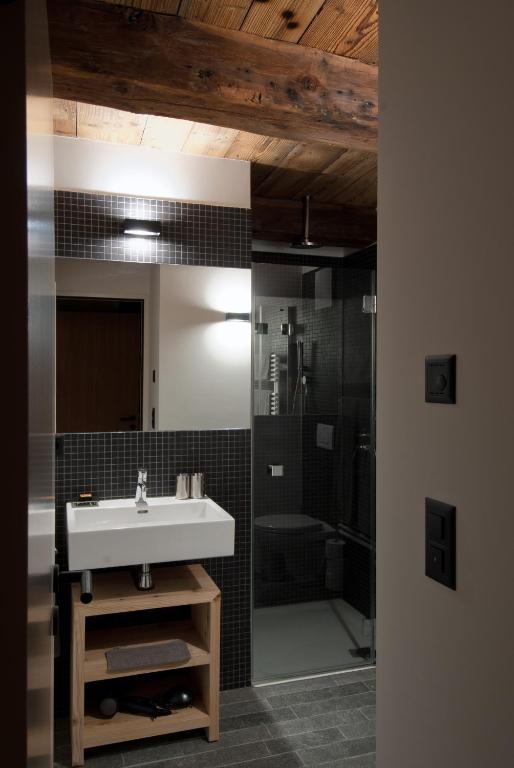 Hotel Montagne Alternative Orsières Pokoj fotografie